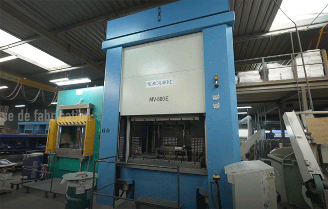 Presse de fabrication